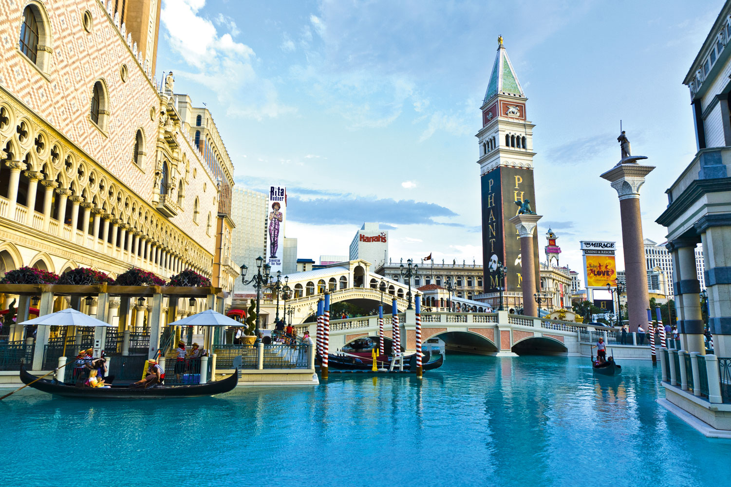 Venetian Palazzo Resort Las Vegas features gondolas around the hotel