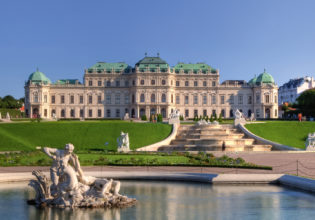 One of the most important baroque buildings in Vienna, the Schloss Belverdere.