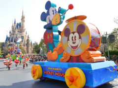 Take time out from the rides to watch the flawlessly choreographed parade.