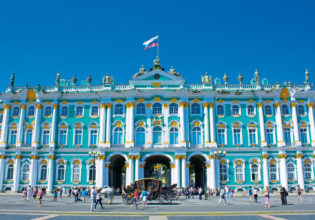 The Winter Palace: 1786 doors, 1945 windows, 1500 rooms and 117 staircases.