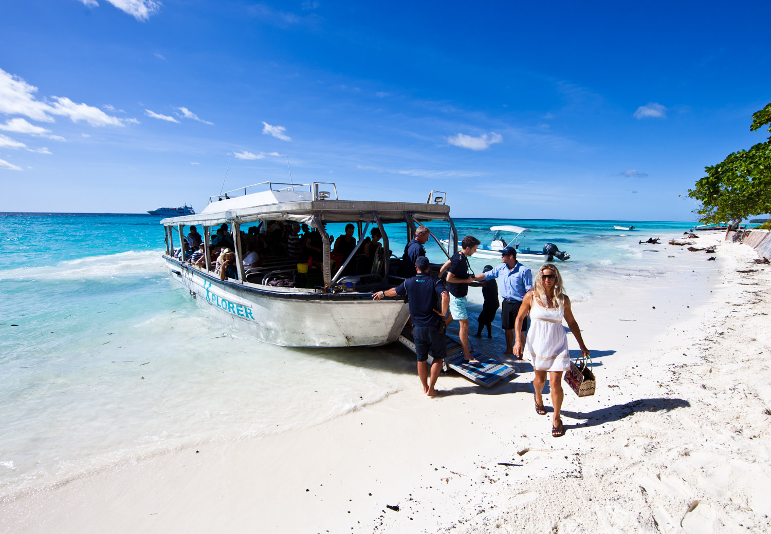 Photo Portfolio The Conflict Islands International Traveller Magazine