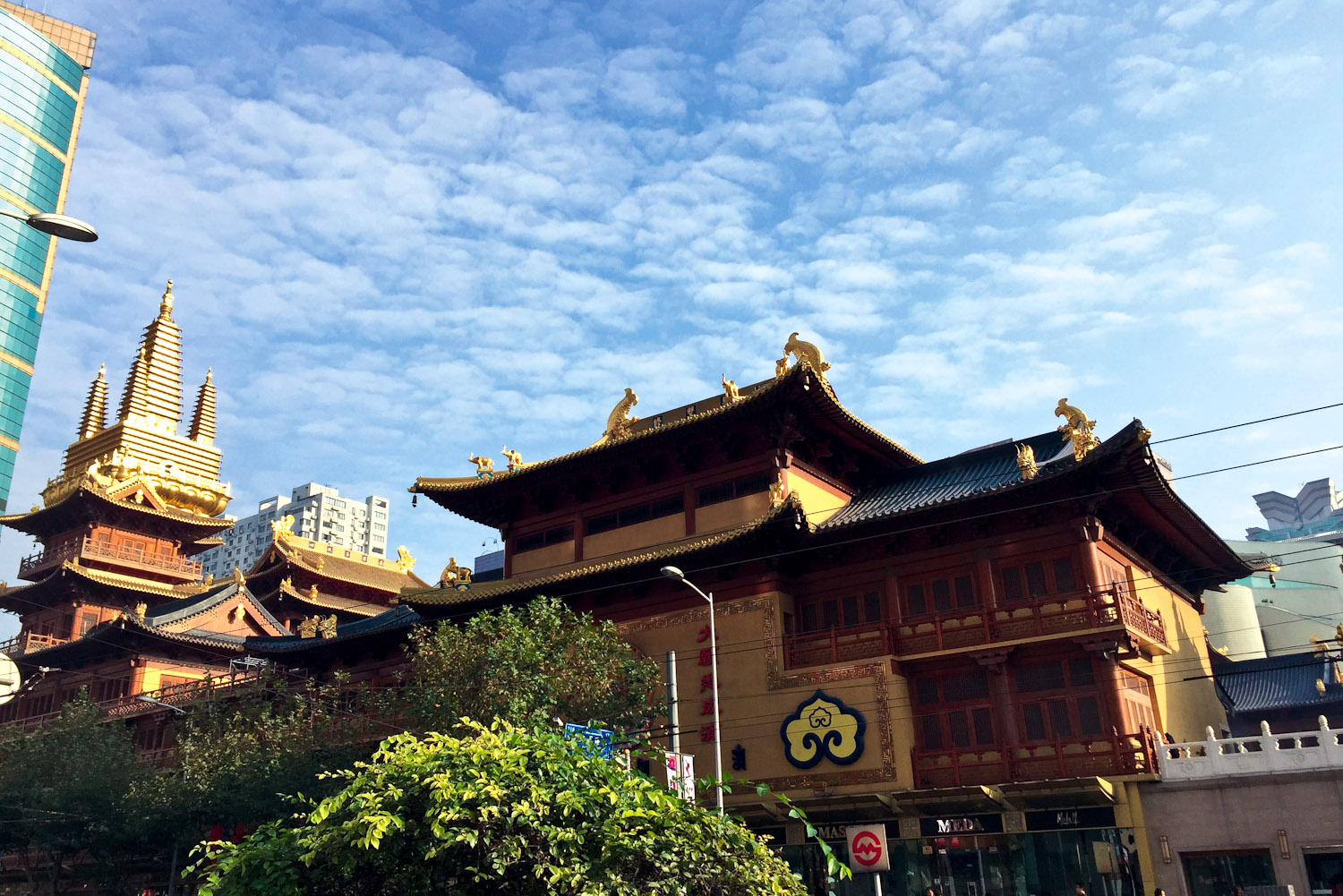 Jing'an Temple is a Buddhist temple on Shanghai's West Nanjing Road.