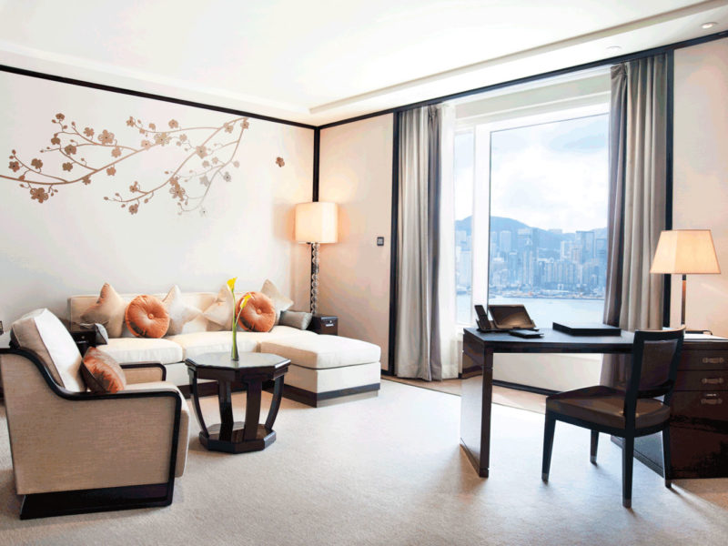 The Peninsula Hong Kong was voted best luxury hotel in International Traveller's Readers' Choice Awards 2015.