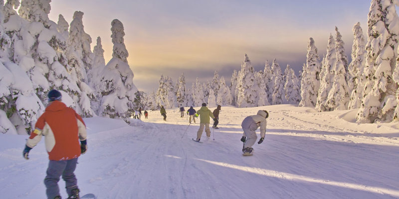 A guide to choosing where to Ski in Japan