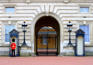 The entrance to Buckingham Palace in London.