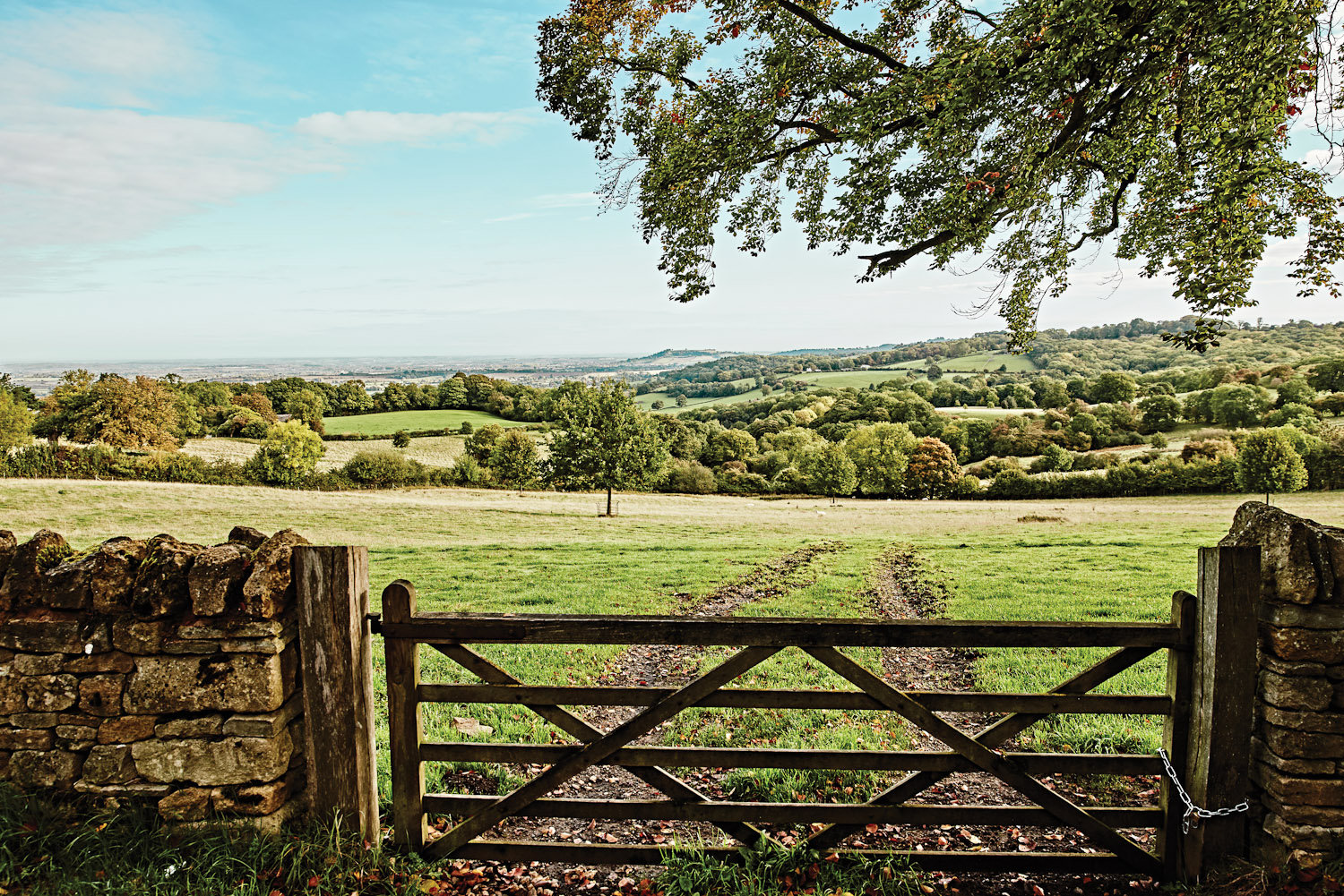 There are many lengthy walks in the Cotswolds, perfect for a sunny day.