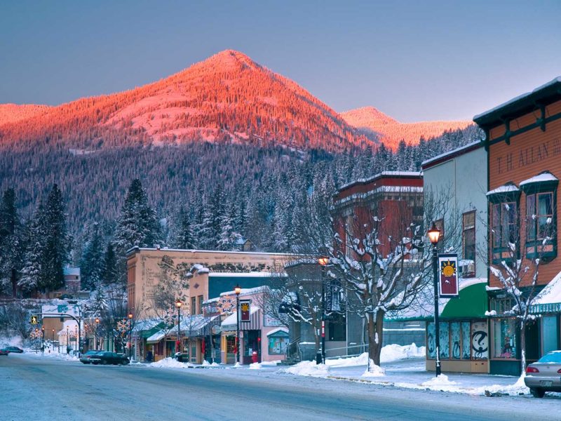 Rossland, Red Mountain, Powder Highway