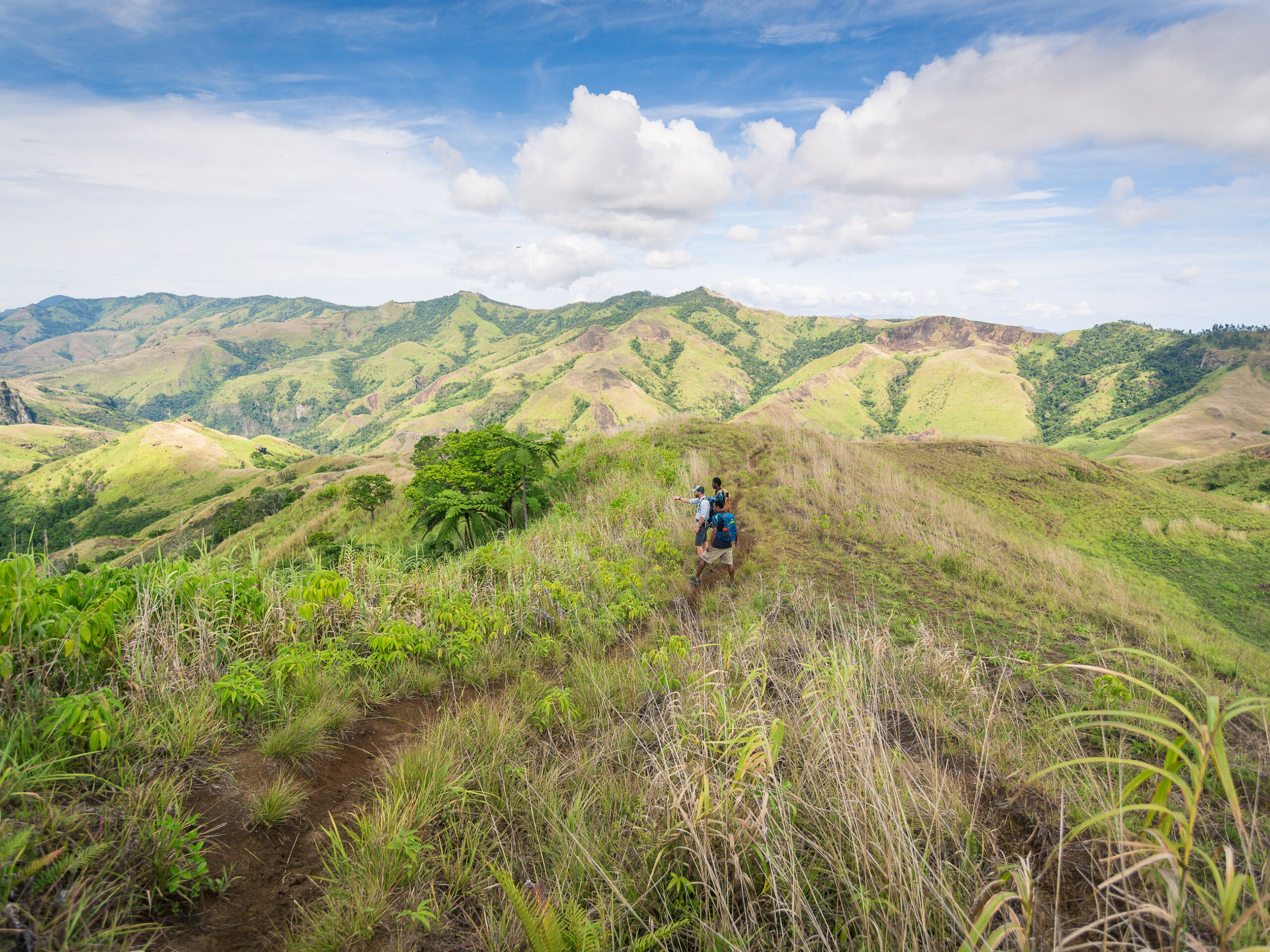cross-island hike with Talanoa Treks