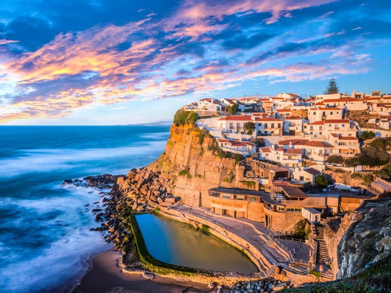 Azenhas do Mar in Sintra, Portugal