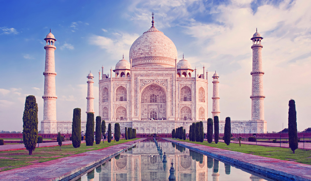 Experience the Taj Mahal with Webjet