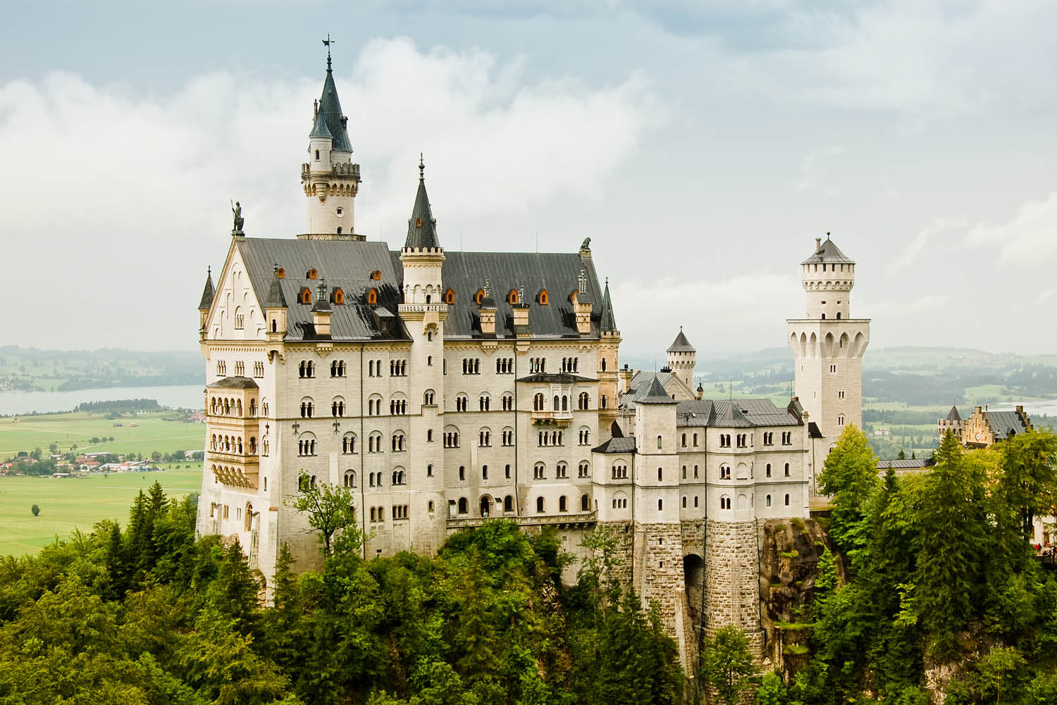 Neuschwanstein Castle #vanlife germany road trip Black Forest & Bavaria by van campervan