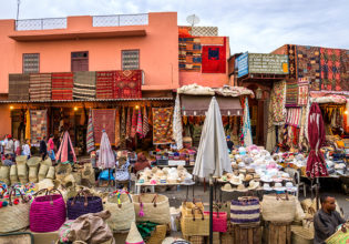 The 7 golden rules of souq shopping