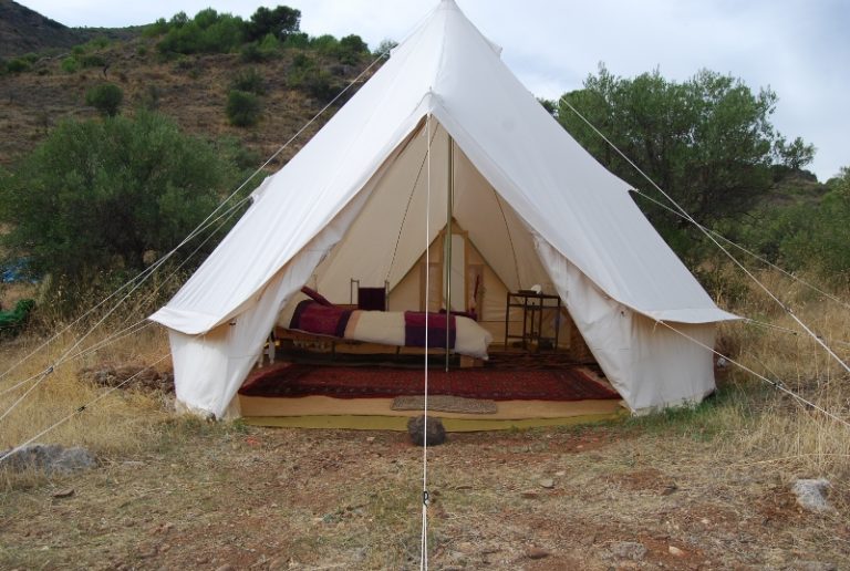 11 of the world's best glamping experiences ...