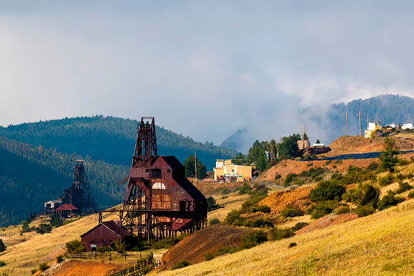Gold Mine Victor
