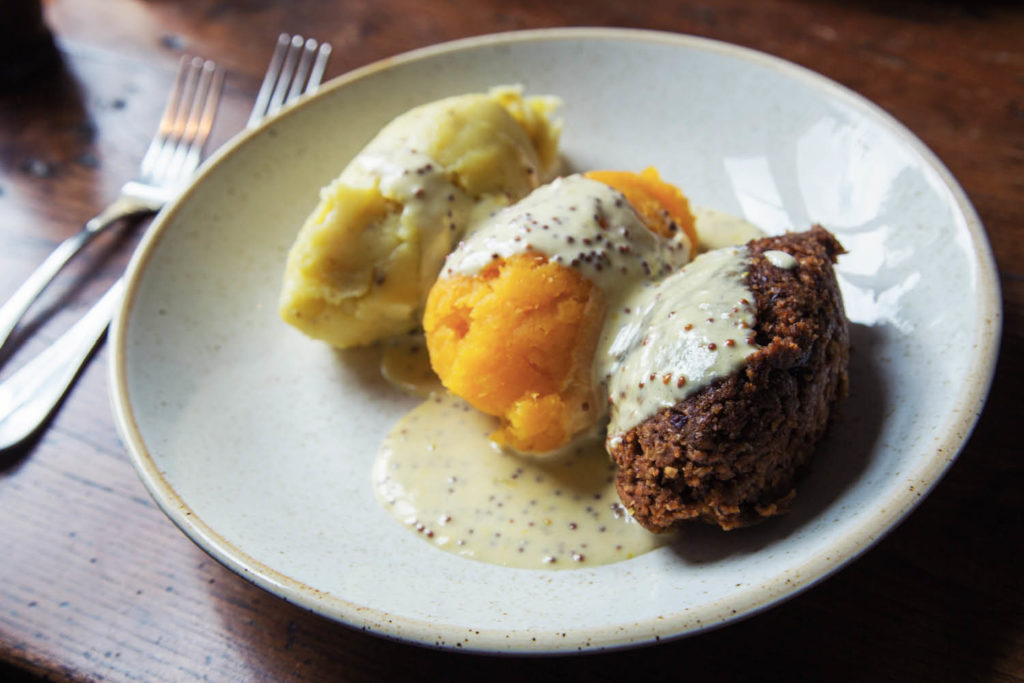 5 Foods Everyone Must Try In Scotland