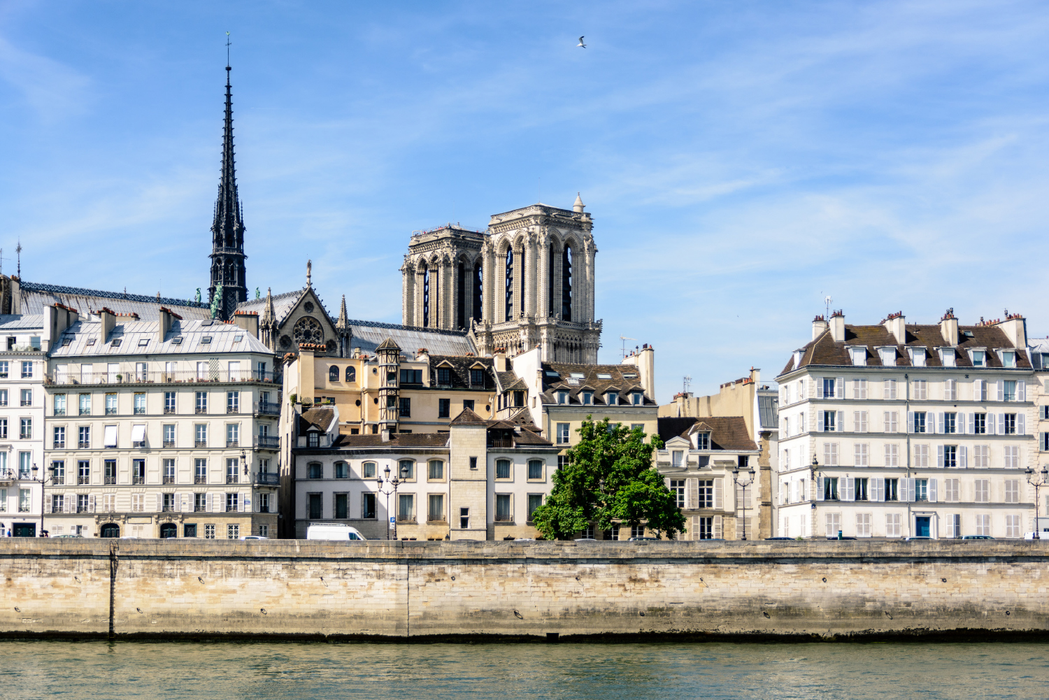 This Parisian cruise is an art and history lover's dream
