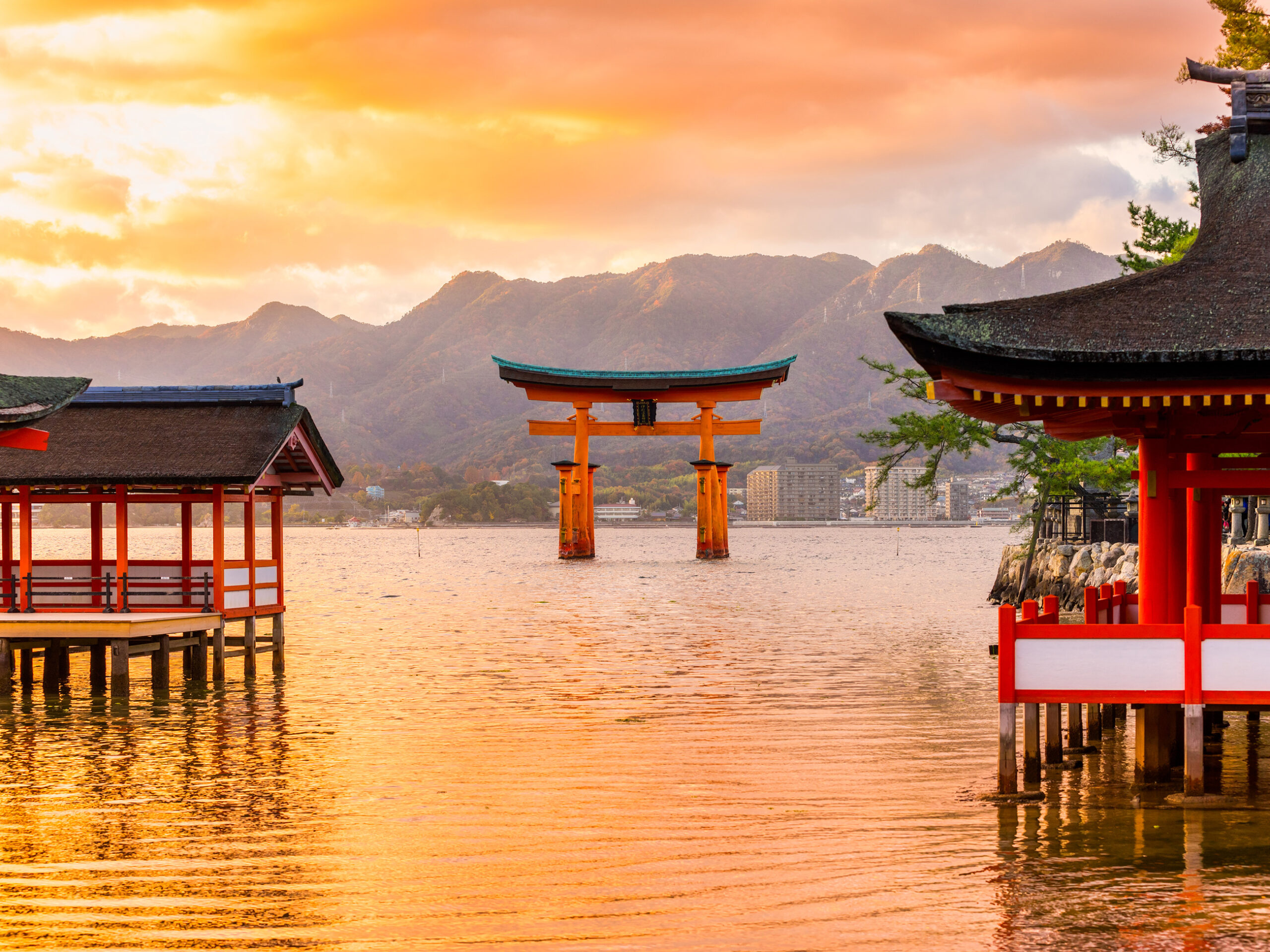 sunset at Itsukushima Shrine