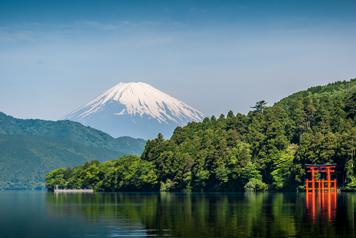 Lake Ashi and Mount Fuji from Moto-Hakone in Japan