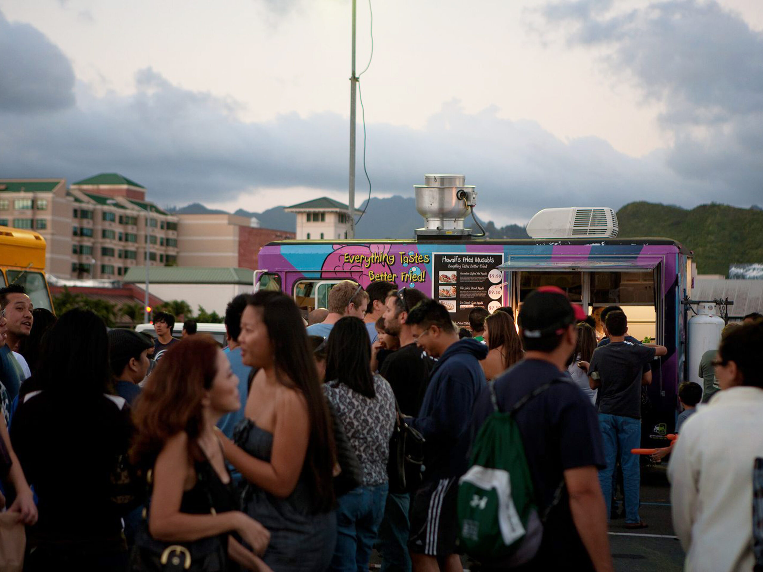 Eat the Street food truck in Honolulu