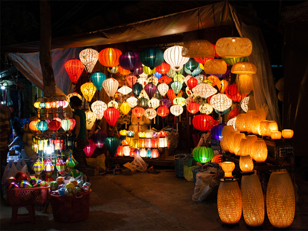 10 Ways To Make The Most Of Hoi An's Nightlife - International Traveller