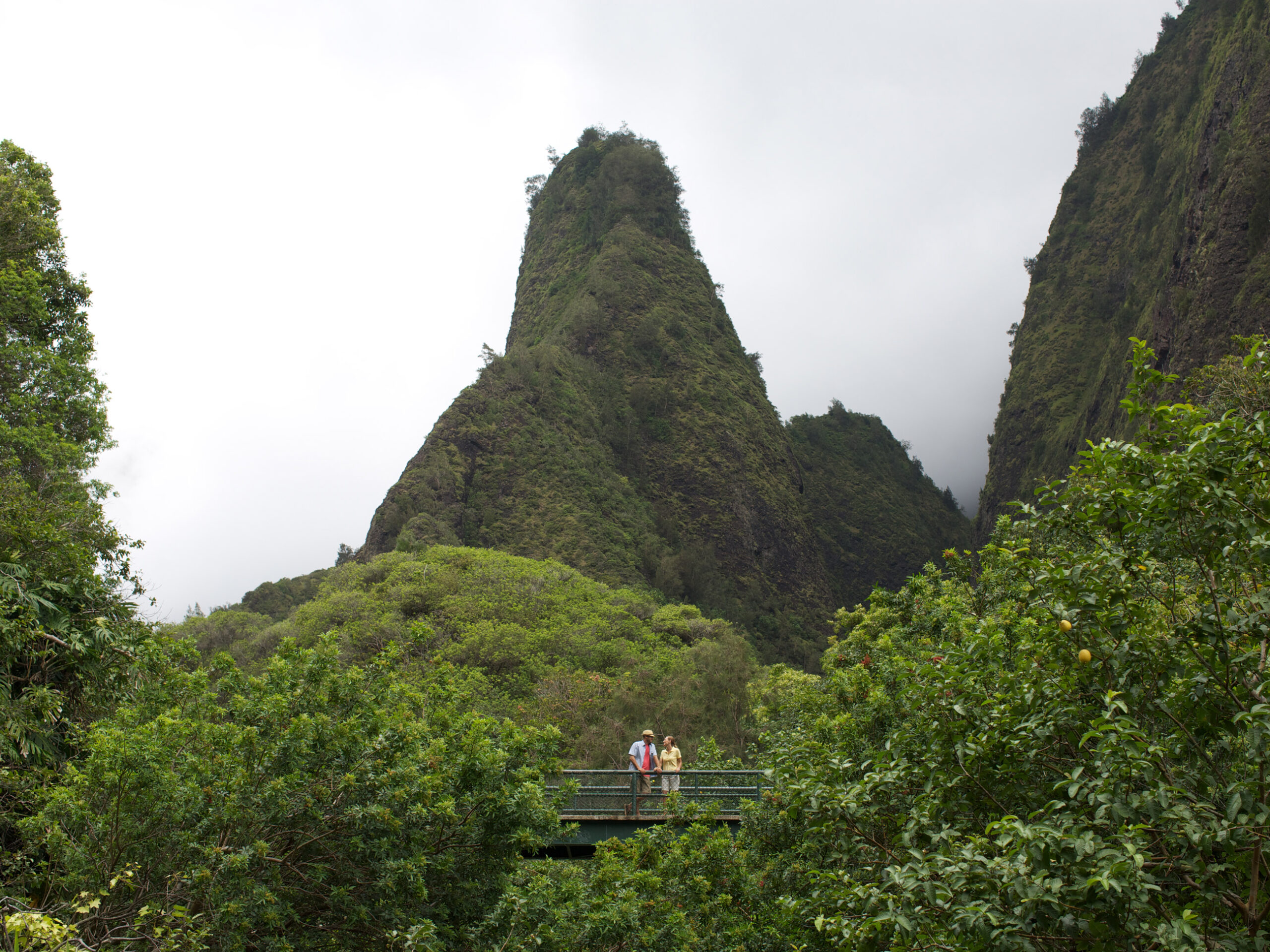 ʻIao Needle Lookout Trail in Hawaii