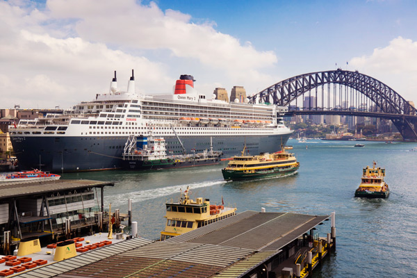 Cunard Line Queen Mary 2
