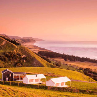 7 of New Zealand’s best glamping retreats