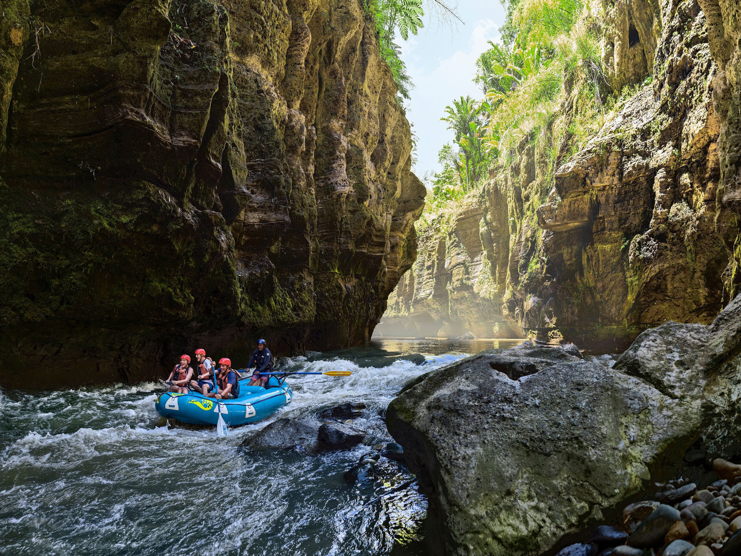 white water rafting with Rivers Fiji