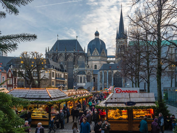 a Christmas market in Aachen, Germany