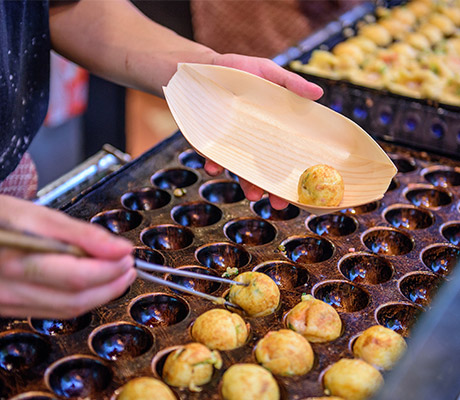 Street food, Okonomiyaki, Osaka Japan