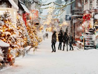 Winter, petit Champlain, Quebec City, Canada