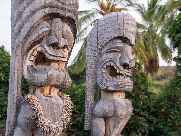 Religious statues, Hawaii, USA