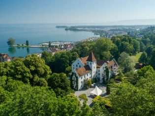 Aerial view of Schloss Wartegg (Image: Switzerland Tourism)