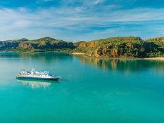 The 15-ship Lindblad Expeditions fleet visiting stunning spots. (Image: Lindblad Expeditions)