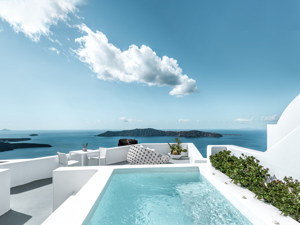 The junior suite's plunge pool in the The Grace Hotel, located in Santorini, Greece