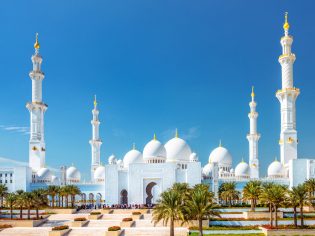 Sheikh Zayed Grand Mosque in Abu Dhabi