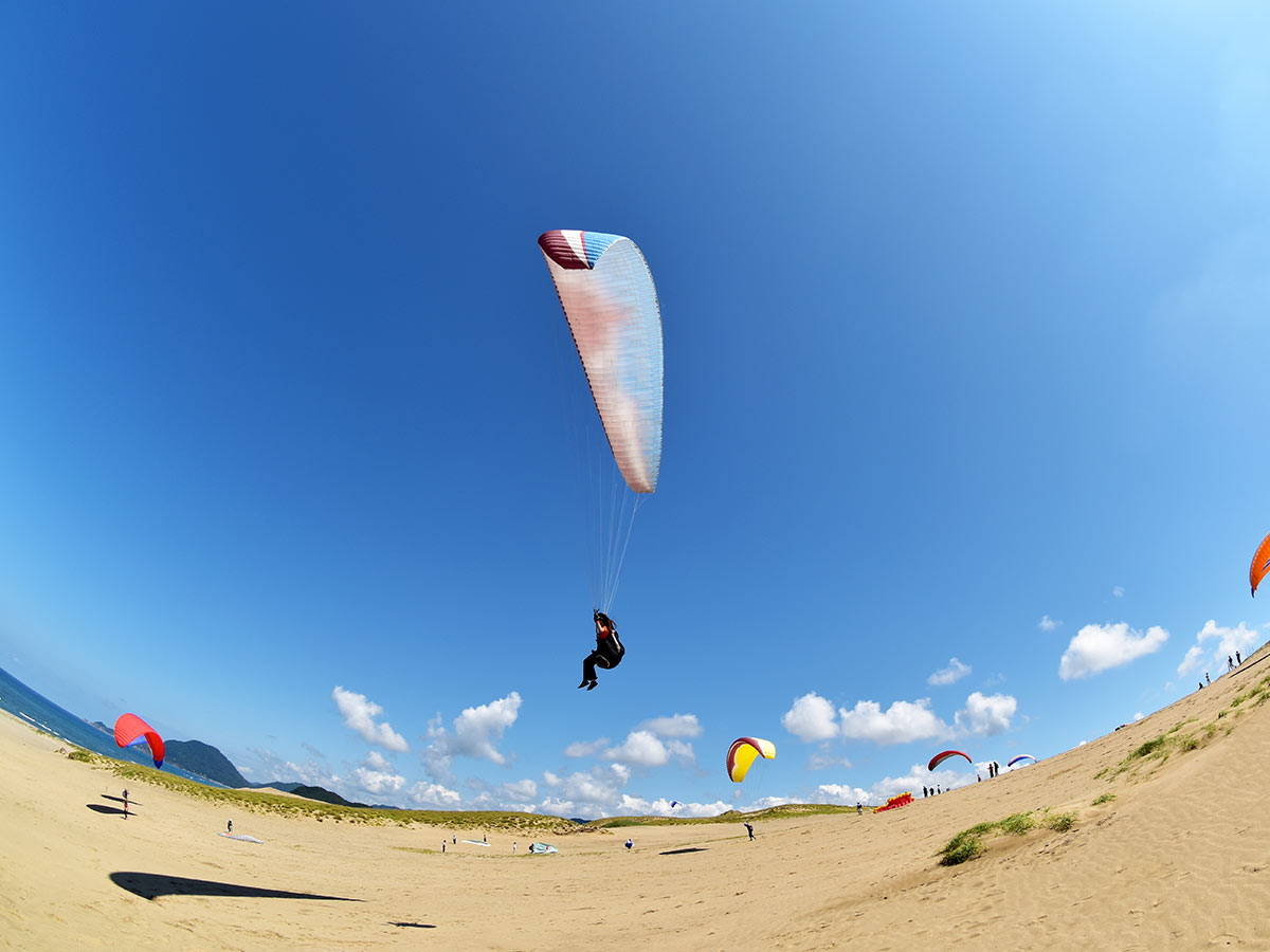 Paraglide over Tottori Sand Dunes