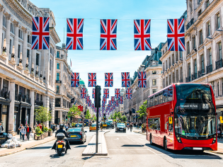 double decker bus in london