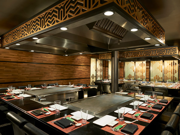 Teppanyaki restaurant on NCL Jewel