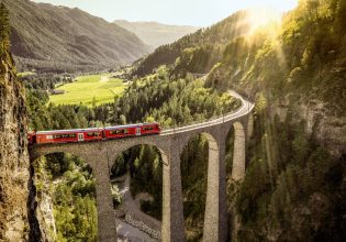 Grand Train Tour of Switzerland, Landwasser Viaduct