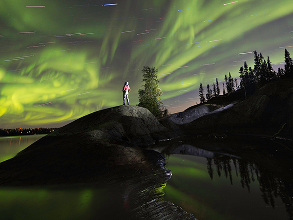 nothern lights in north west territories, canada in autumn