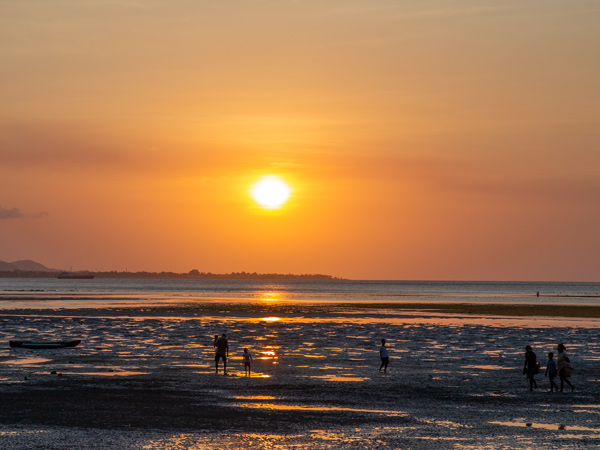 sunset in Lamy Beach, Dili