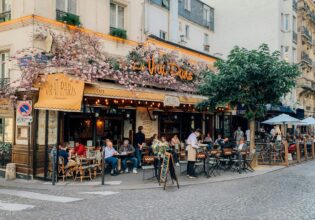 Paris cafe exterior