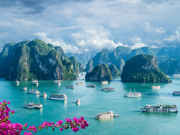 The view of Halong Bay Vietnam.