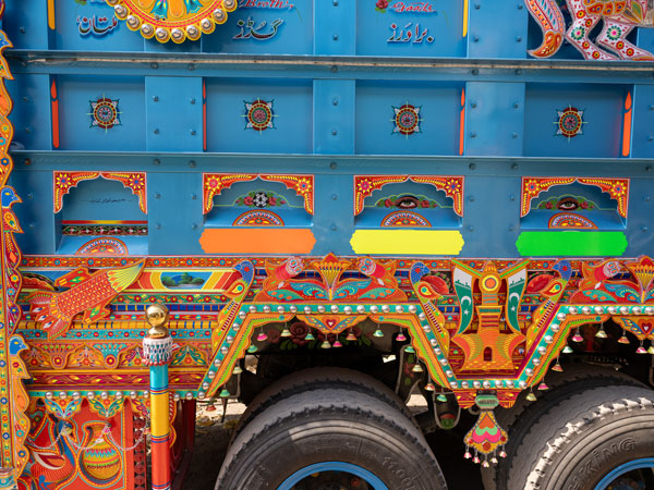 a colourful Pakistan truck