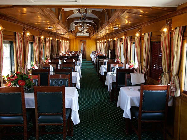 dining car of Rovos Rail