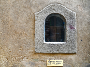 Florence wine window