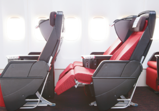 Japan airlines premium economy review