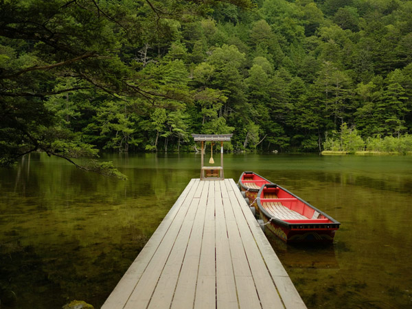Myojin Pond, Kamikochi, Japan