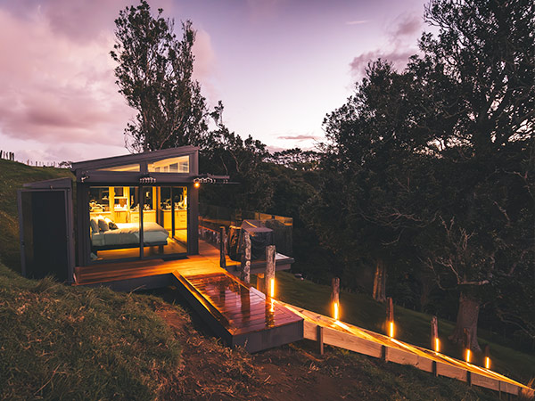 Rewarewa PurePod at night